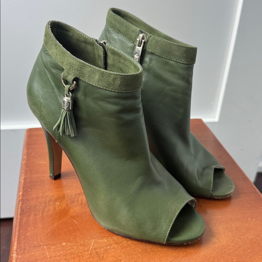 Green Peep-Toe Ankle Boots with Tassel Vince Camuto , super soft leather